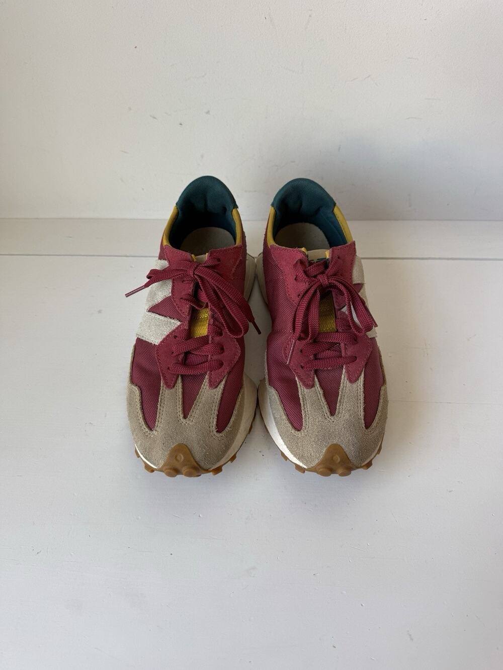 New Balance 327 Burgundy MD327WT1 Mens Size 8 D Suede Sneakers Women’s 9.5